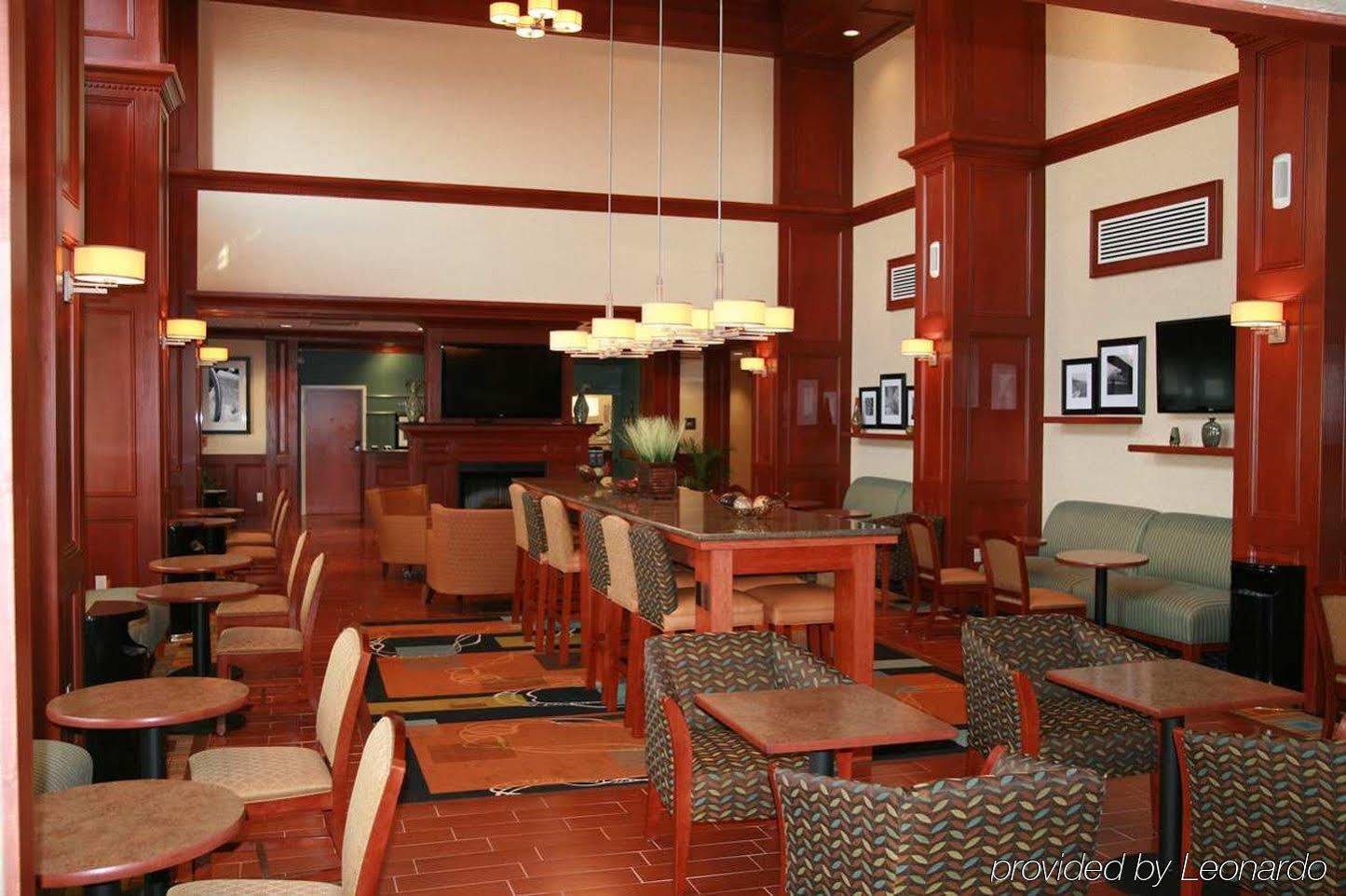 Hampton Inn & Suites Detroit/Chesterfield Restaurace fotografie